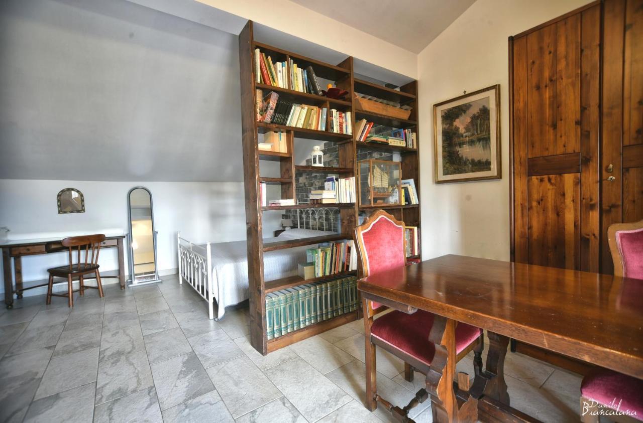 Villa Roma '900 Affitta Camere - Rome — Photos 2